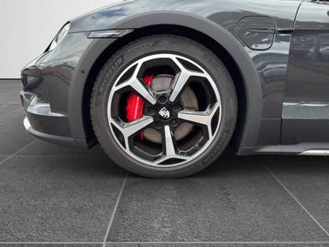 Porsche Taycan ph2 4S Cross Turismo — photo 22