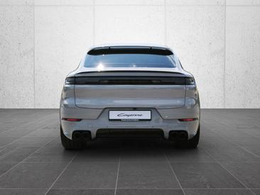 Porsche Cayenne III E-Hybrid Coupé Black Edition — photo 4