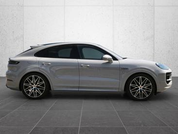 Porsche Cayenne III E-Hybrid Coupé Black Edition — photo 6