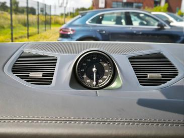Porsche Cayenne III E-Hybrid Coupé Black Edition — photo 33