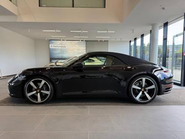 Porsche 992 I Carrera Cabriolet — photo 2