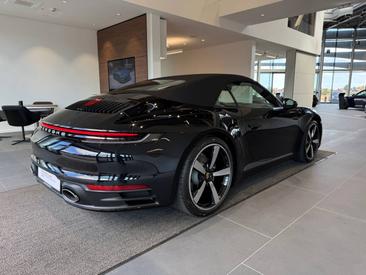 Porsche 992 I Carrera Cabriolet — photo 5