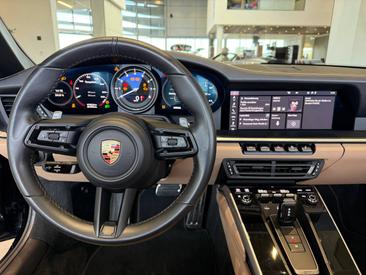 Porsche 992 I Carrera Cabriolet — photo 21