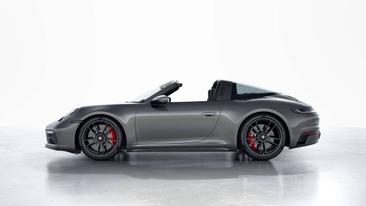Porsche 992 I Targa 4 GTS — photo 2