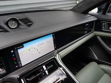 Porsche Panamera III Turbo E-Hybrid — photo 24