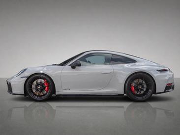 Porsche 992 II Carrera GTS — photo 2