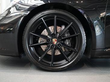 Porsche 992 I Carrera Cabriolet — photo 6