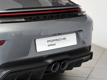 Porsche 992 II GT3 Mit Touring-Paket — photo 8