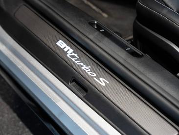 Porsche 992 I Turbo S Cabriolet — photo 24