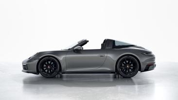 Porsche 992 I Targa 4S — photo 2