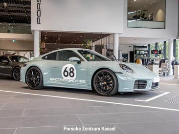 Porsche 992 II Carrera T — photo 7
