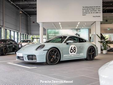 Porsche 992 II Carrera T — photo 8