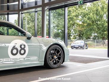 Porsche 992 II Carrera T — photo 10