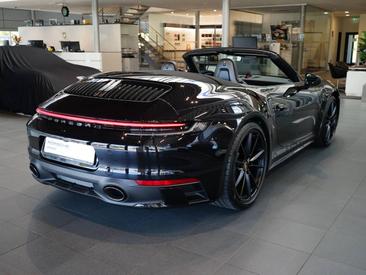Porsche 992 I Carrera Cabriolet — photo 17