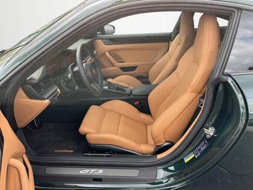 Porsche 992 II GT3 Mit Touring-Paket — photo 9