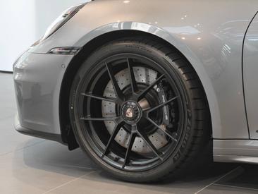 Porsche 992 II Targa 4 GTS — photo 8