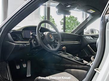 Porsche 992 II Carrera T — photo 20