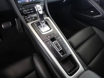 Porsche 991 II Turbo — photo 18
