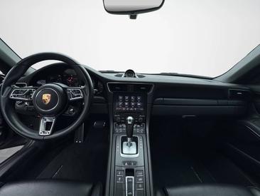 Porsche 991 II Targa 4 GTS — photo 16