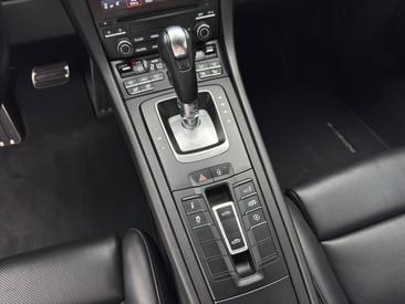 Porsche 991 II Targa 4 GTS — photo 17