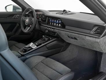 Porsche 992 II Targa 4 GTS — photo 16