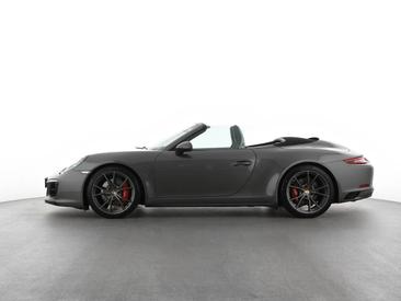 Porsche 991 II Carrera 4 GTS Cabriolet — photo 2