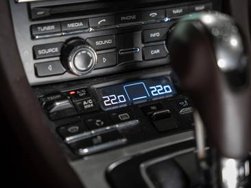 Porsche 991 I Carrera — photo 25