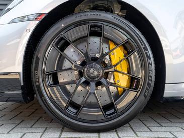 Porsche 992 II Turbo S — photo 23