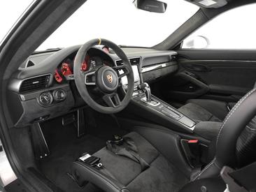 Porsche 991 II GT2 RS — photo 11
