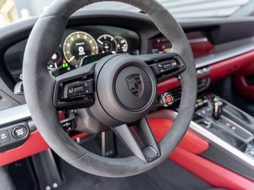Porsche 992 II Turbo S — photo 25