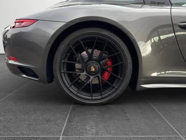 Porsche 991 II Targa 4 GTS — photo 24