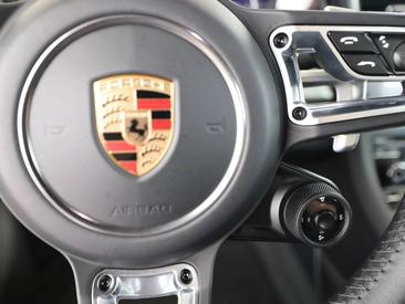 Porsche 991 II Turbo — photo 28