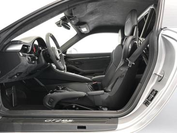 Porsche 991 II GT2 RS — photo 14