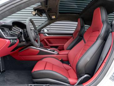 Porsche 992 II Turbo S — photo 28