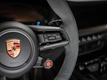 Porsche 992 II Carrera 4 GTS — photo 32