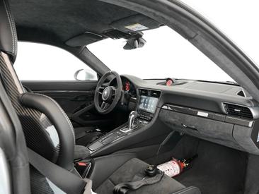 Porsche 991 II GT2 RS — photo 16