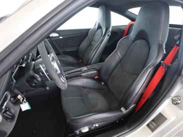 Porsche 997 II Carrera GTS — photo 15