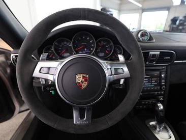 Porsche 997 II Carrera GTS — photo 16