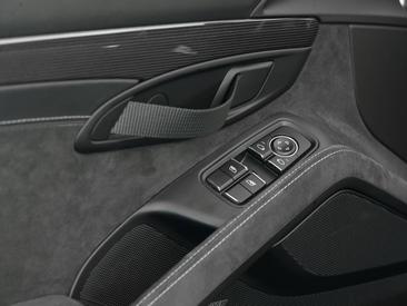 Porsche 991 II GT2 RS — photo 19