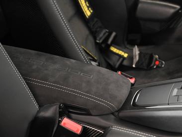 Porsche 991 II GT2 RS — photo 20