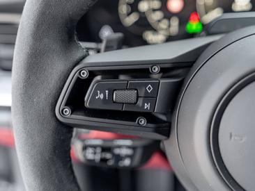 Porsche 992 II Turbo S — photo 35