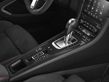 Porsche 991 II Carrera 4 GTS Cabriolet — photo 16