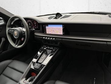 Porsche 992 II Targa 4 GTS — photo 11