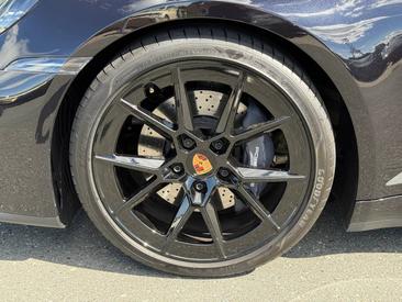 Porsche 992 II Carrera T Cabriolet — photo 10