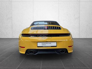 Porsche 992 II Carrera T Cabriolet — photo 4