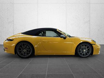 Porsche 992 II Carrera T Cabriolet — photo 6