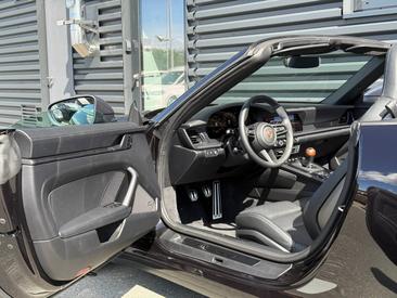 Porsche 992 II Carrera T Cabriolet — photo 14