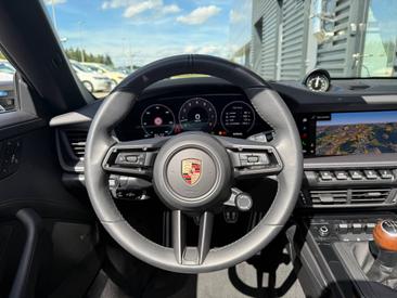 Porsche 992 II Carrera T Cabriolet — photo 16