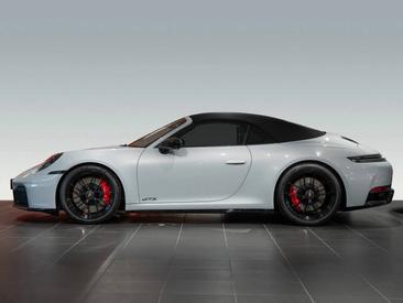Porsche 992 II Carrera GTS Cabriolet — photo 9
