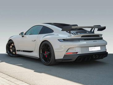 Porsche 992 I GT3 — photo 3